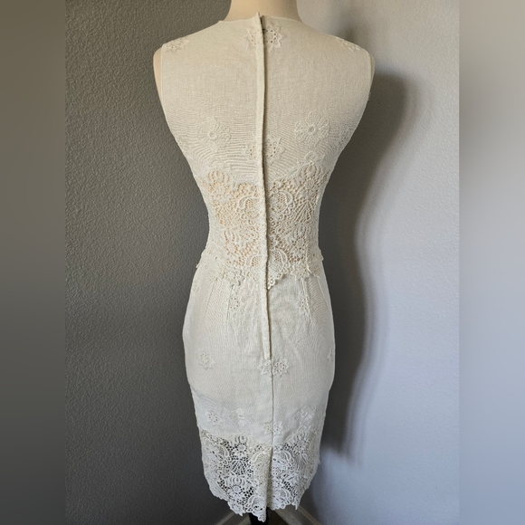 Authentic Rare Dolce & Gabbana Lace Midi Shift Off-White Dress 38 XS - Picture 3 of 9